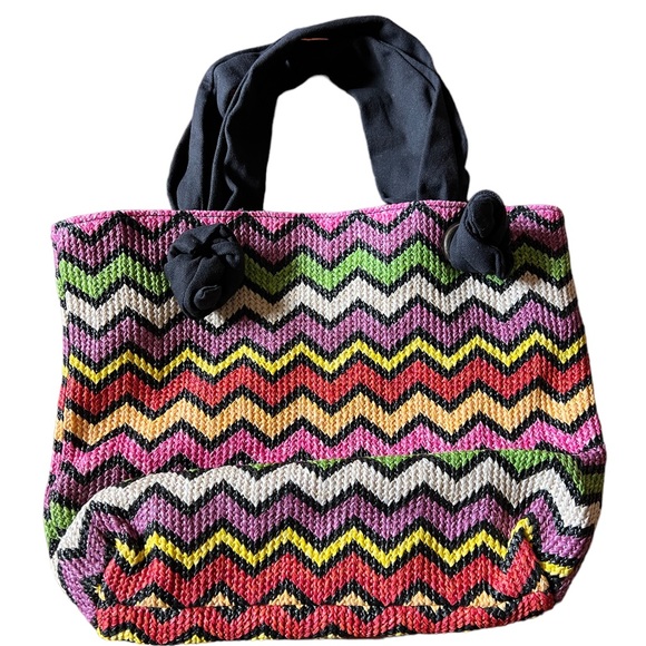 Braciano Tote Purse Handbag Colorful Chevron Stripes Approximately 14”x 4”x11” - Picture 4 of 9